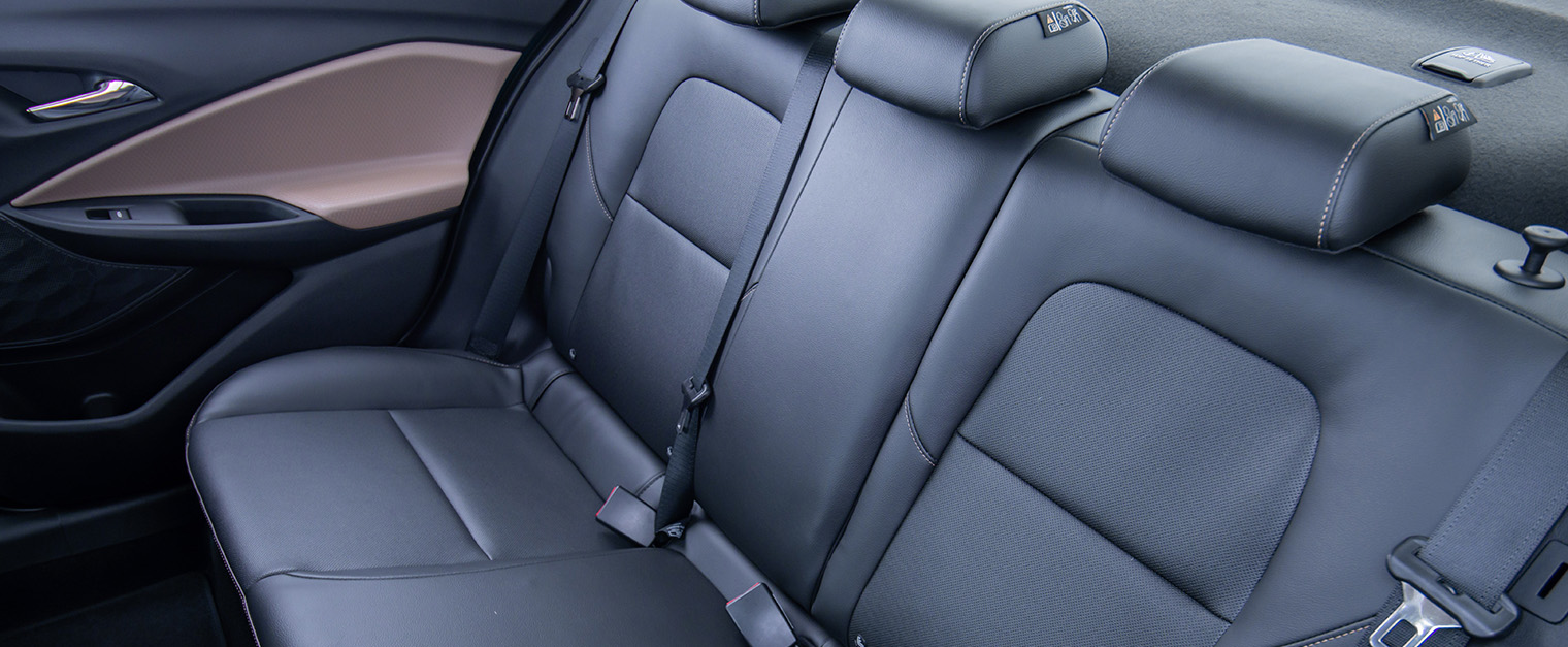 Onix Interior
