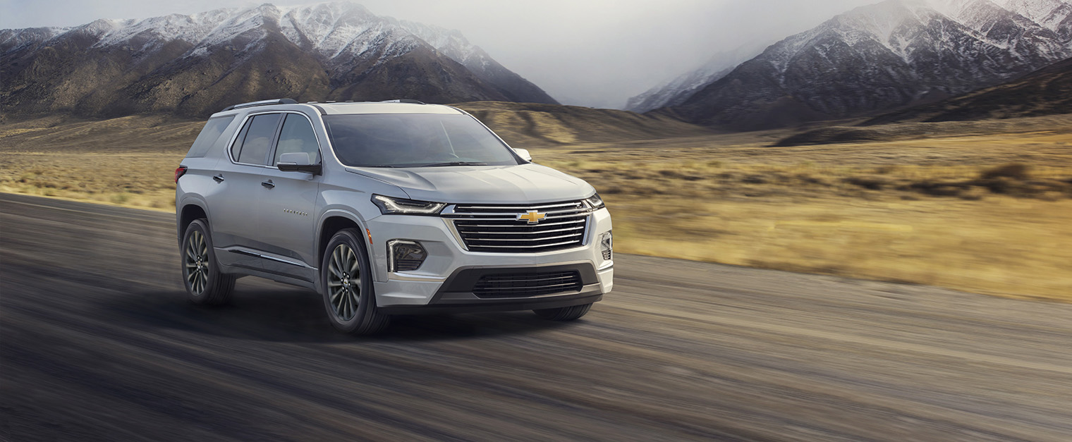 Traverse Exterior 3