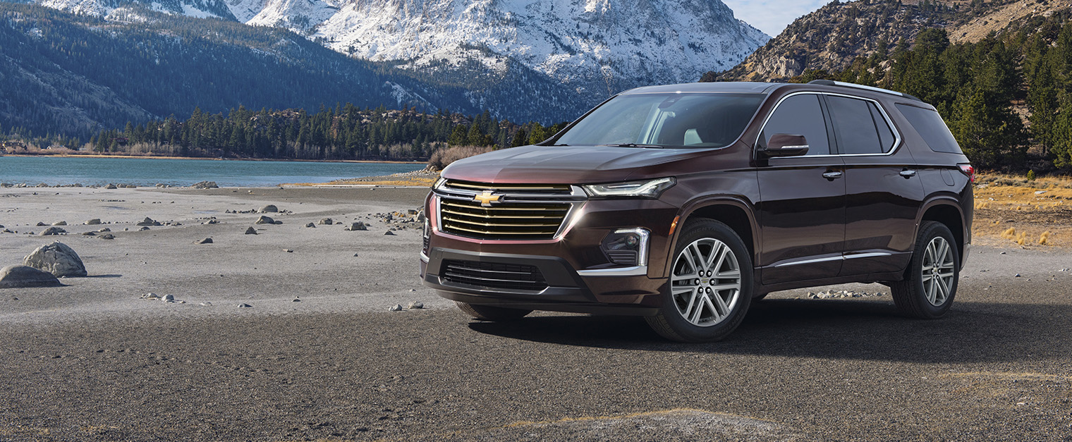 Traverse Exterior 5